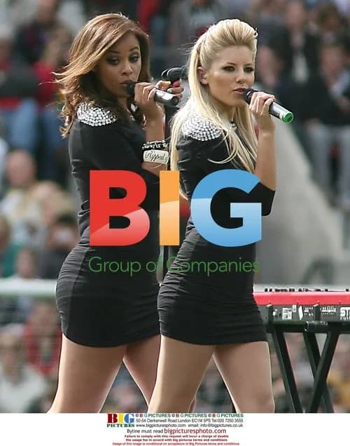 The Saturdays perform at Old Trafford for United Relief Live