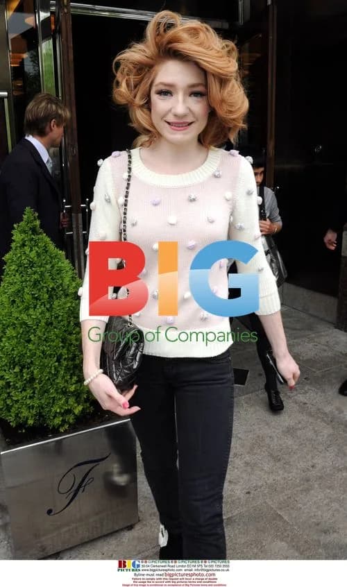 Nicola Roberts Shopping in Dublin