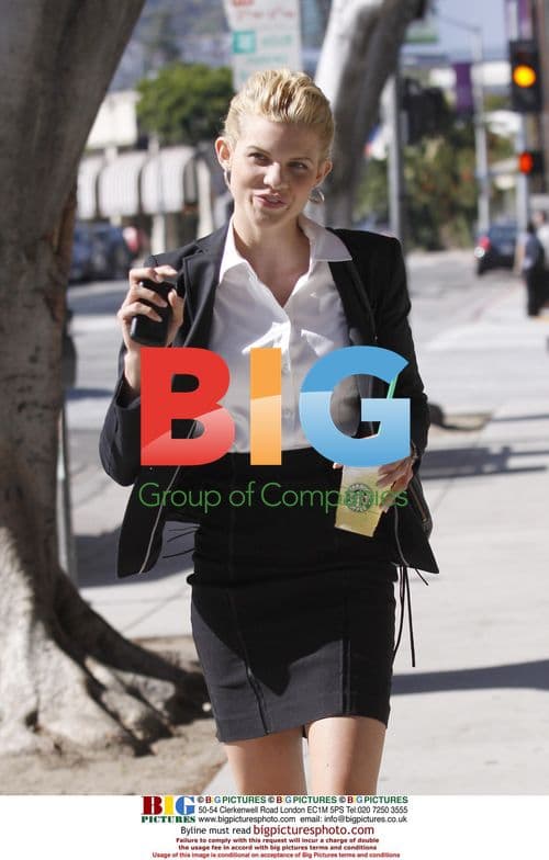 Model Angel McCord and Friend Get Coffee in Beverly Hills