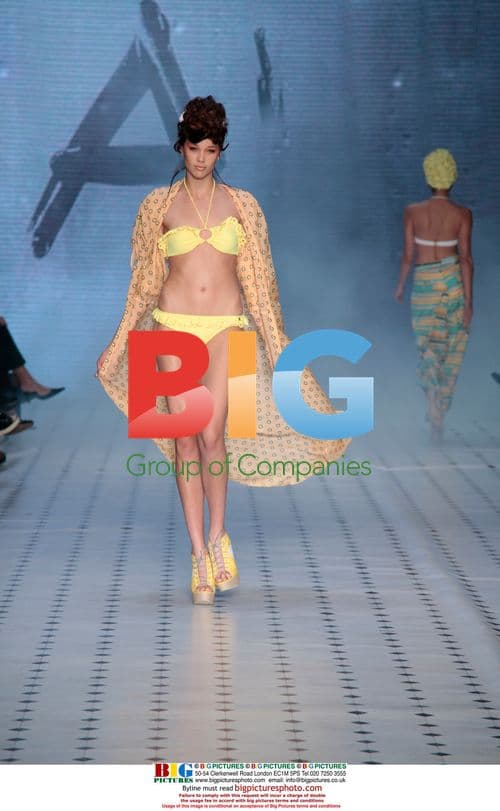 Anna and Boy at Rosemount Fashion Week