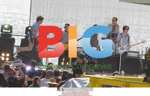 Jonas Brothers filming music video