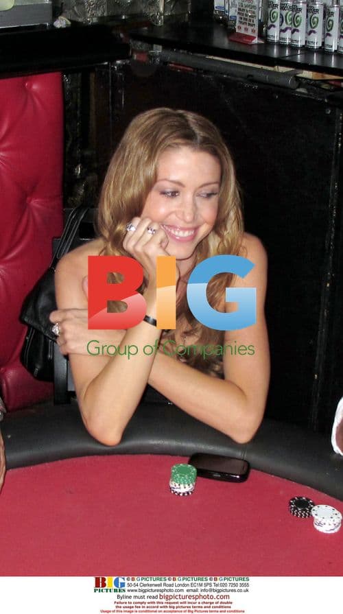 Shannon Elizabeth at Cinco de Mayo Charity Poker Tournament