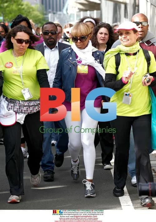 Mary J. Blige at "O" Magazine Walk in NYC