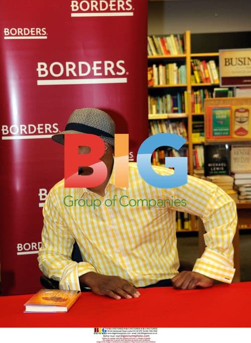 Damon Wayans promotes book 'Red Hats'