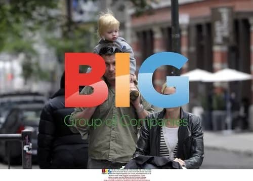 Naomi Watts and Liev Schreiber with kids in NYC