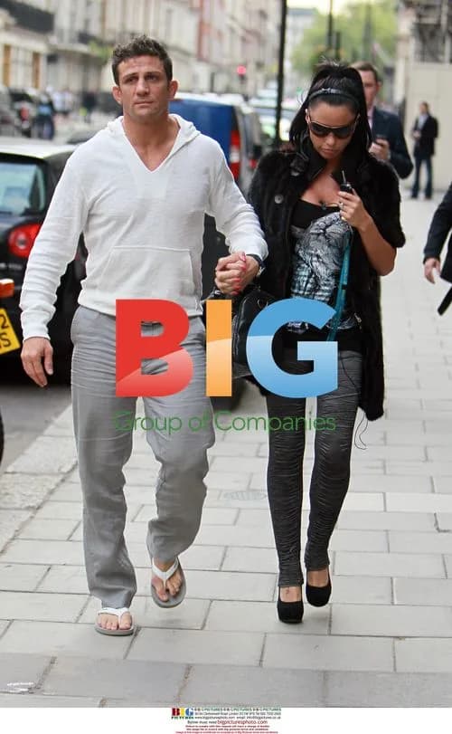 Katie Price and Alex Reid Shopping