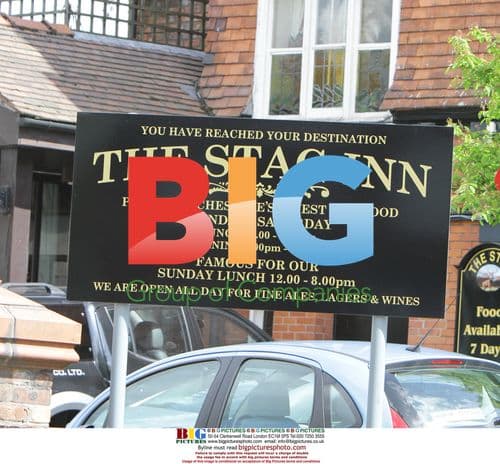 Kerry Katona's Sunday Lunch Outing