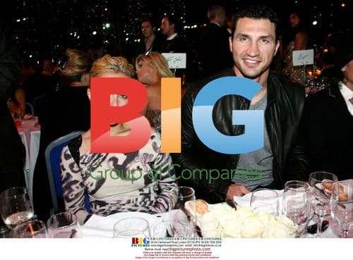 Vladimir Klitschko and Hayden Panettiere at World Music Awards 2010