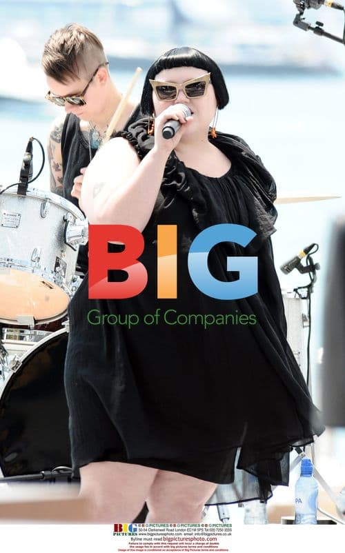 Beth Ditto Rehearsing Before TV Performance