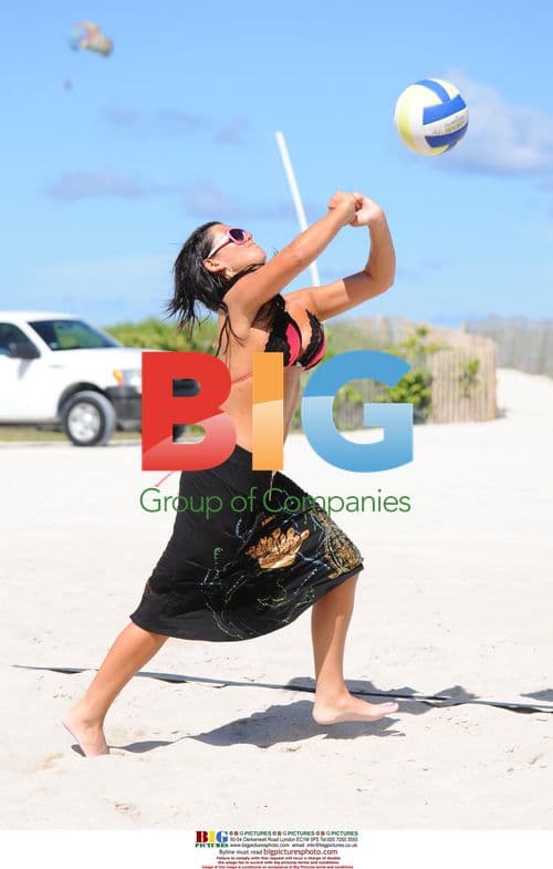 Jersey Shore Cast Chilling on Miami Beach