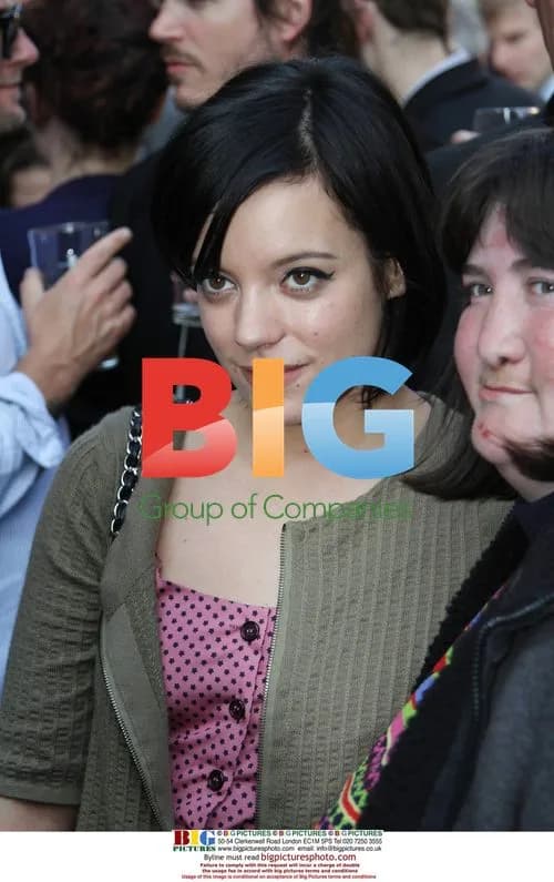 Lily Allen Signing Autographs in London