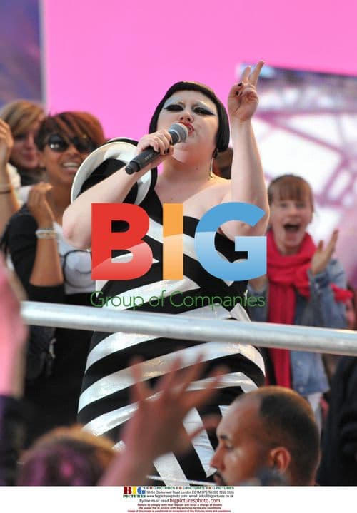 Beth Ditto on 'Le Grand Jouernal' in Cannes