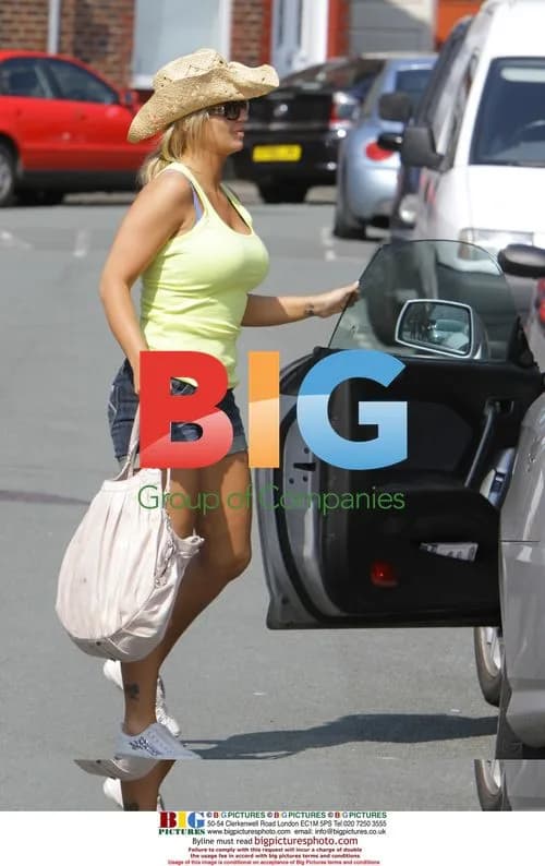 Kerry Katona Exits Friend's House