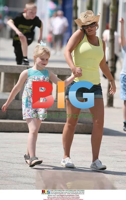 Kerry Katona Water Fight
