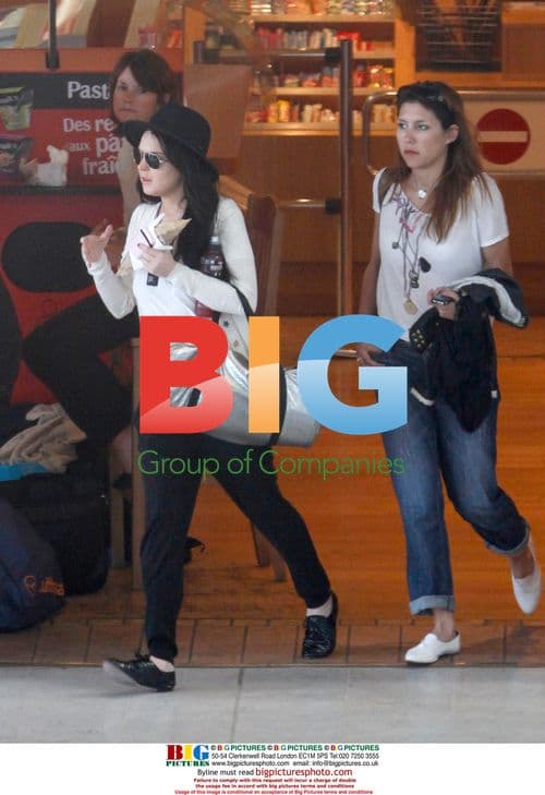 Lindsay Lohan Leaves Cannes Film Festival