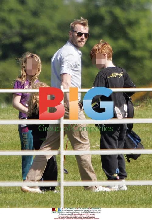 Ronan Keating and Kids Playing Golf
