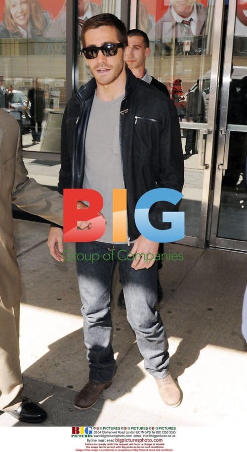 Jake Gyllenhaal Promotes 'Prince of Persia'