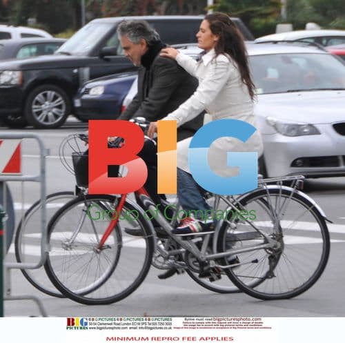 Andrea Bocelli shops at Gucci in Italy