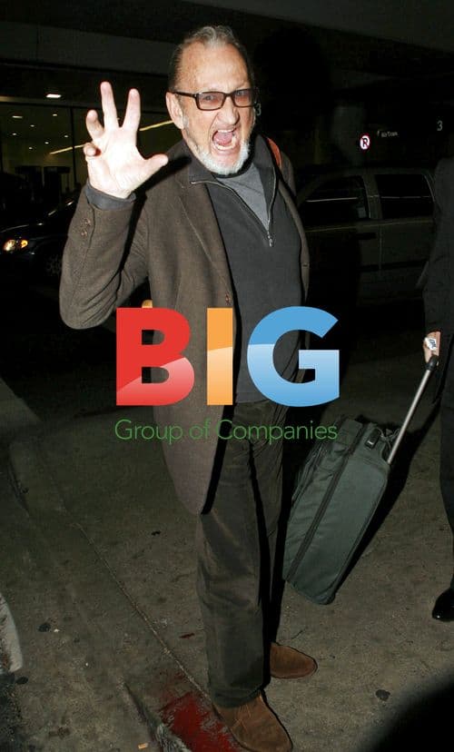 Robert Englund at LAX