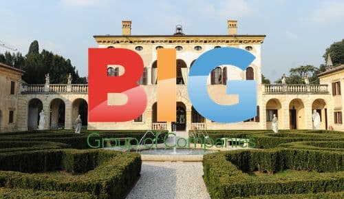 Brad Pitt and Angelina Jolie Buy 16th Century Home in Italy