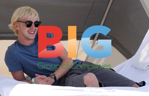 Tom Felton and girlfriend in Miami