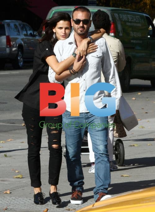 Fernanda Motta and boyfriend in NYC