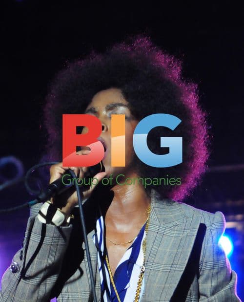 Lauryn Hill Performs at University of Miami