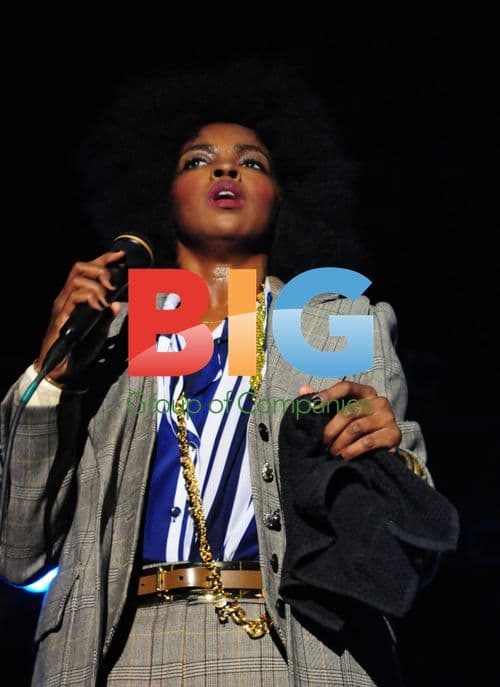 Lauryn Hill Performs at University of Miami