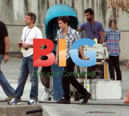 Robert Pattinson & Kristen Stewart on Twilight Set in Rio