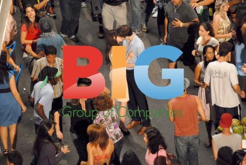 Kirsten Stewart and Robert Pattinson Filming for Twilight