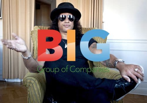 Slash Promotes New Album in Stockholm