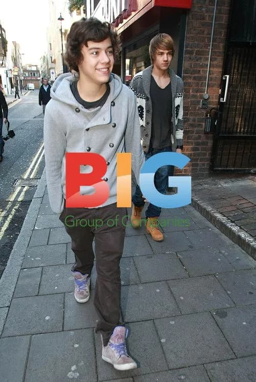 X Factor Contestants Arrive in London