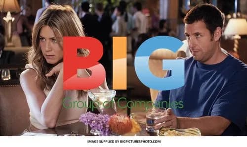 Jennifer Aniston and Adam Sandler on 'Just Go with It' Set