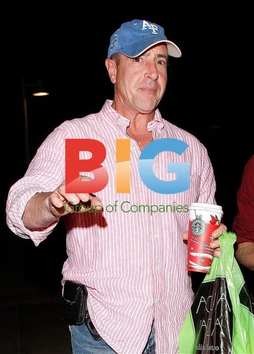 Michael Lohan Visits Lindsay Lohan in Rehab