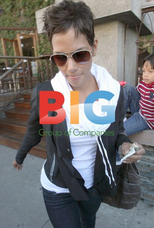 Halle Berry and Garcelle Beauvais Lunch in Beverly Hills