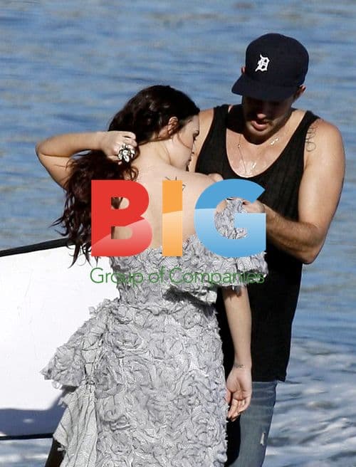 Rumer Willis Sexy Malibu Photoshoot