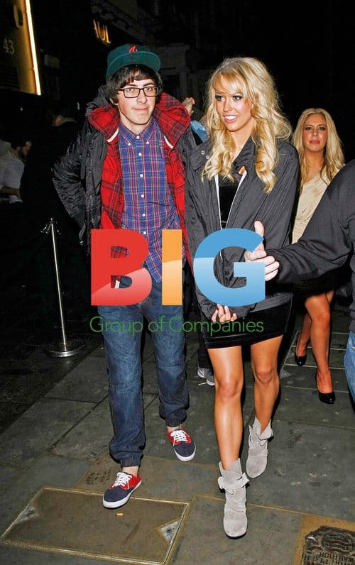 Sophie Reade and Sam Pepper leave Boujis