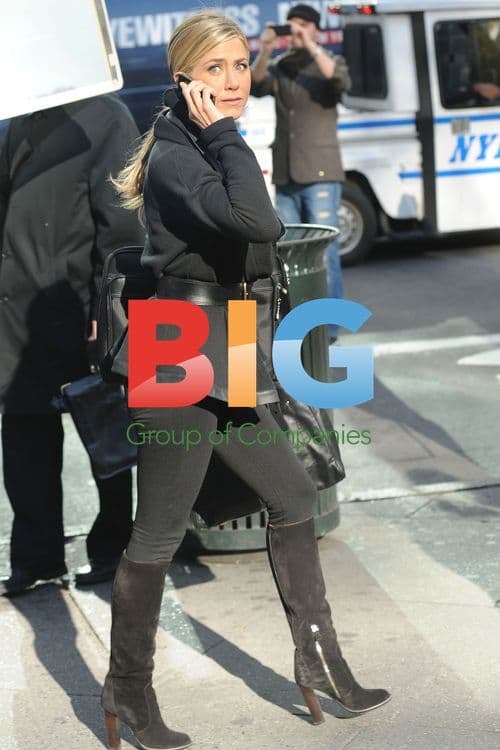 Jennifer Aniston and Paul Rudd on Wanderlust set