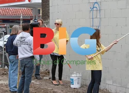 Paris Hilton Doing Community Service