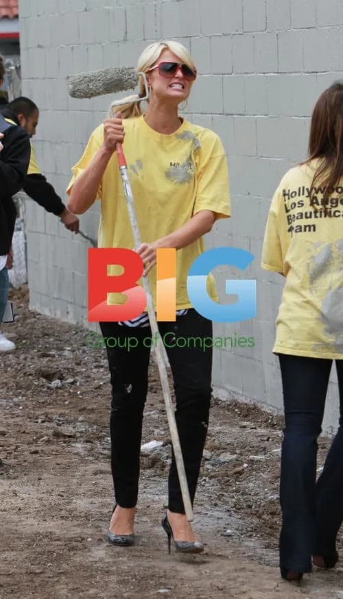 Paris Hilton at Community Service