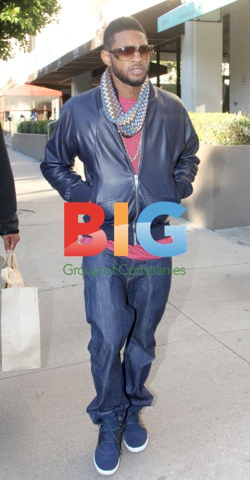 Usher out with bodyguard in Beverly Hills