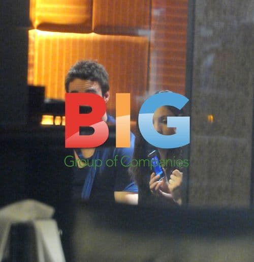 Kelly Brook Celebrates 31st Birthday