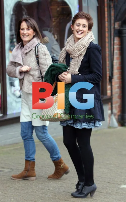 Katie Waissel Spotted with Mom