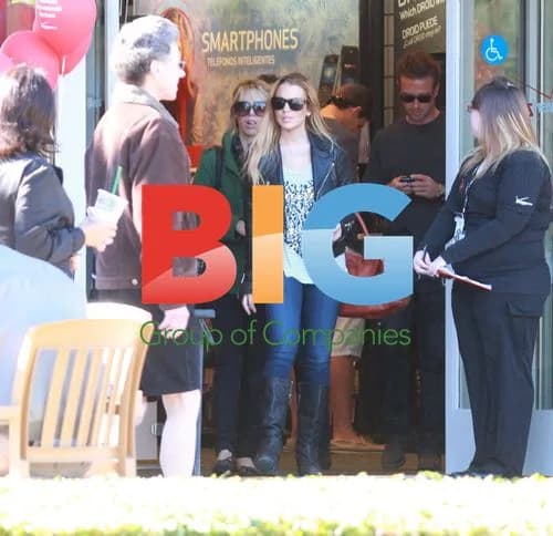 Lindsay Lohan gets coffee in Palm Springs