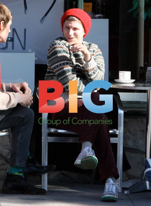 Selena Gomez Steps Out in NYC