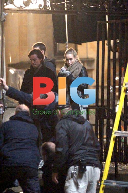 James McAvoy, January Jones and Rose Byrne on Xmen:First Class Set