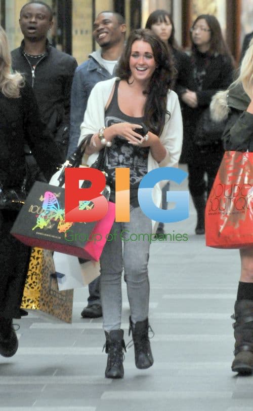 Les Dawson's Wife and Daughter Shopping