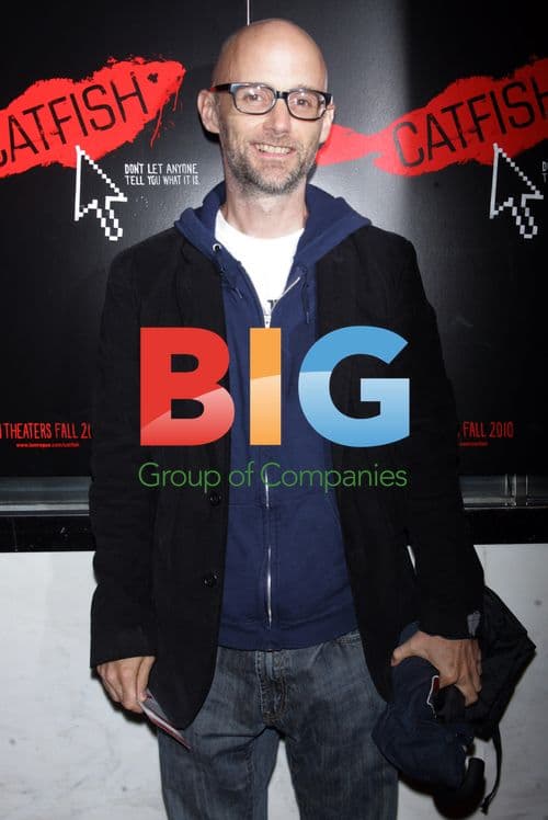 Moby arrives for 'Catfish' premiere