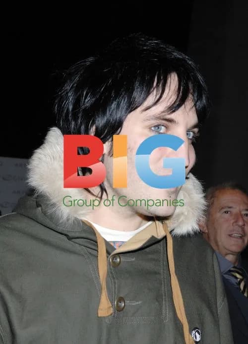 Noel Fielding at Art Of Giving event
