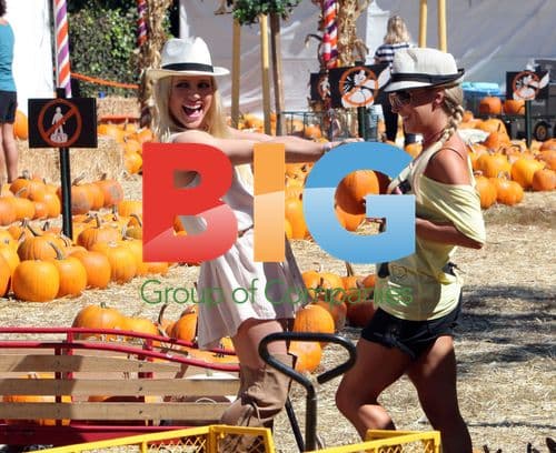 Tommy Hilfiger's Niece Jamie Hilfiger at Pumpkin Patch